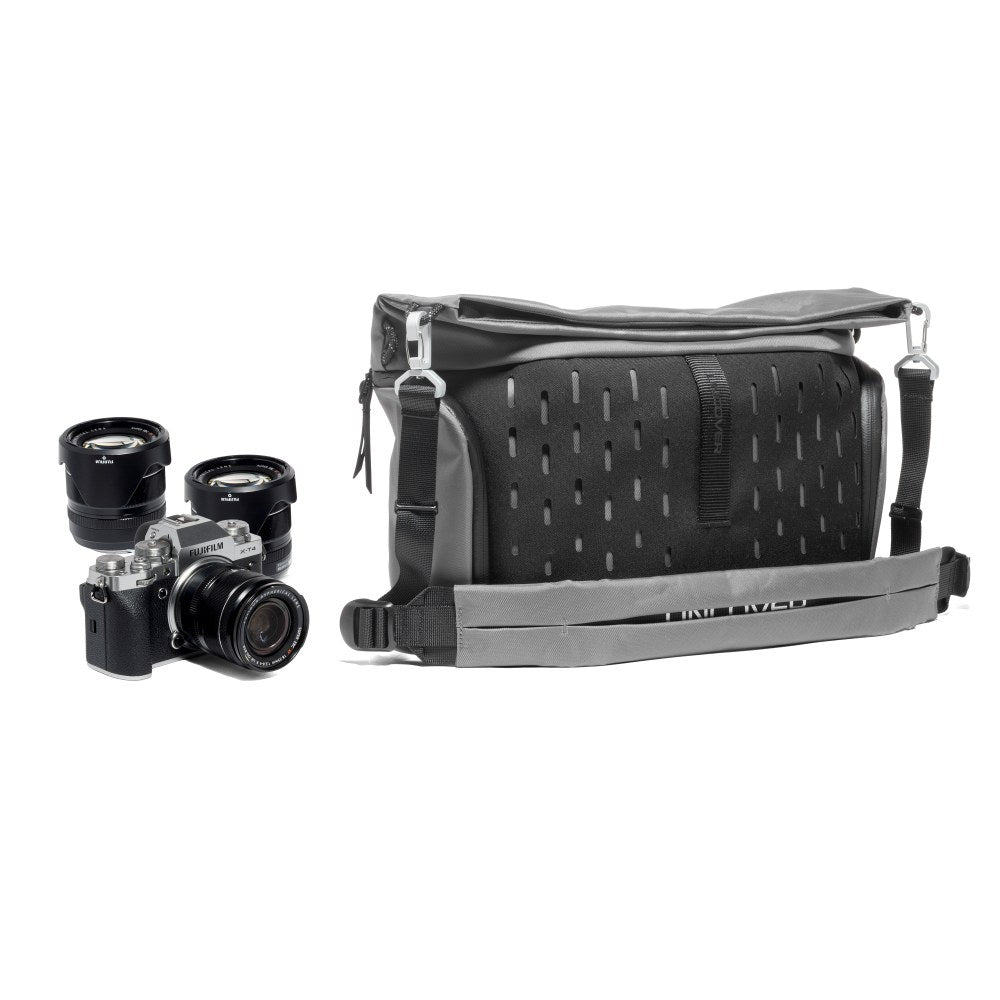 Manfrotto UNCOVER Messenger 12L