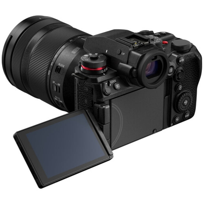 Panasonic Lumix DC-S1R mark II + Lumix DMW-DMS1E Digital Shotgun Microphone