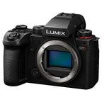 Panasonic Lumix DC-S5 II + Lumix S 100-500mm f/5-7.1