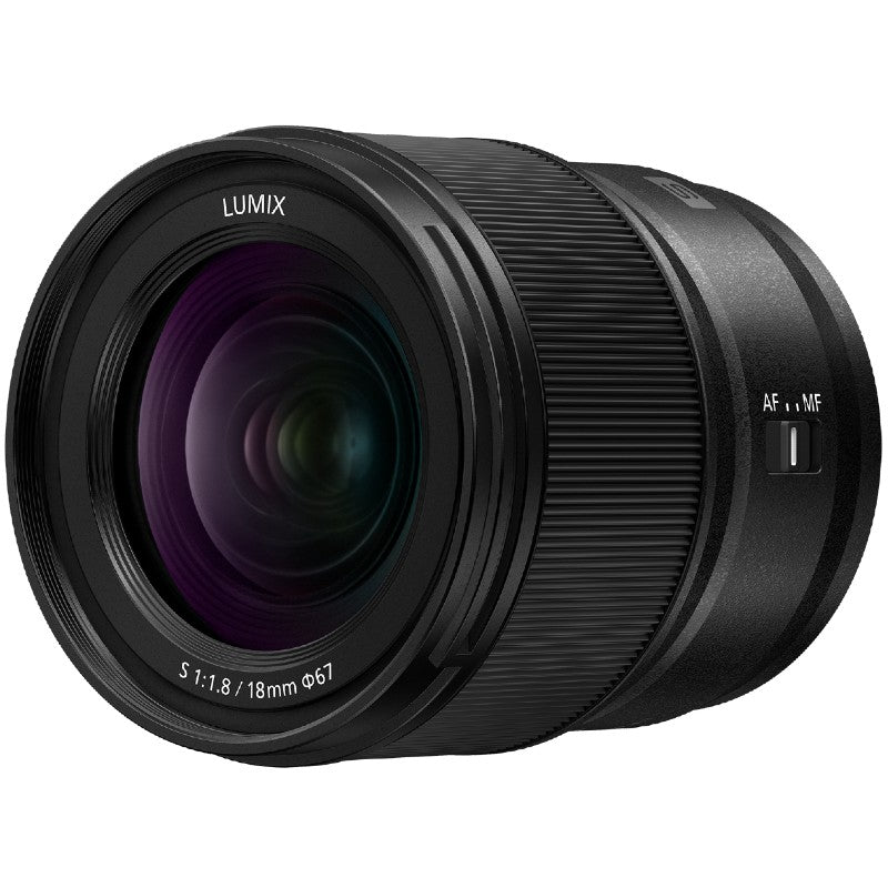 Panasonic Lumix DC-S5 II + LUMIX S 18mm f/1.8