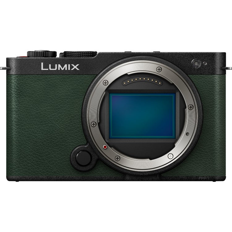 Panasonic LUMIX S9 Body Dark Olive + LUMIX L-mount S 18mm f/1.8
