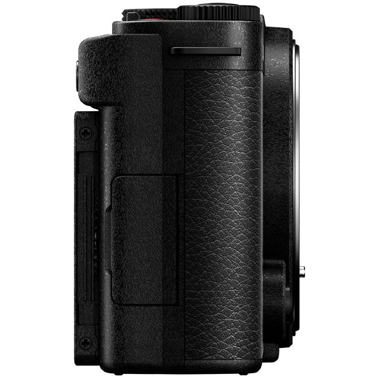 Panasonic Lumix S9 Body Jet Black + Lumix S 40mm f/2.0 - Black
