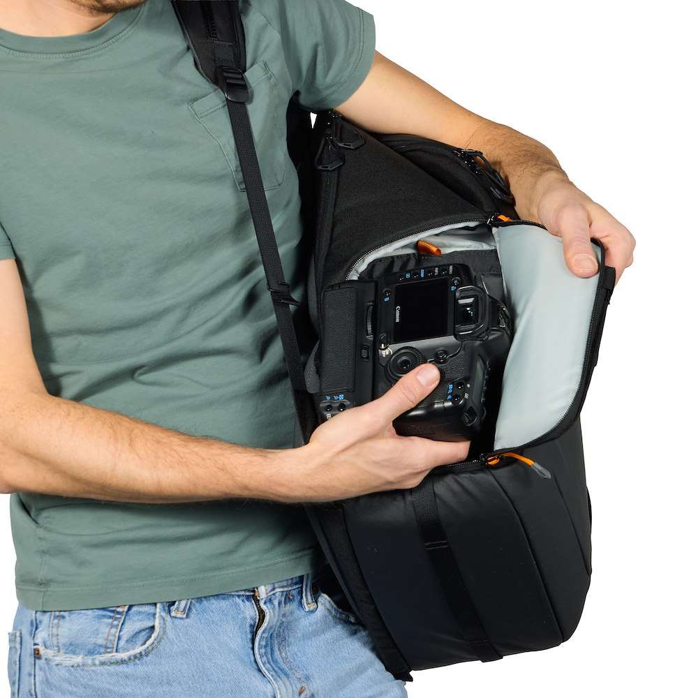 Lowepro Fastpack BP 450 AW IV