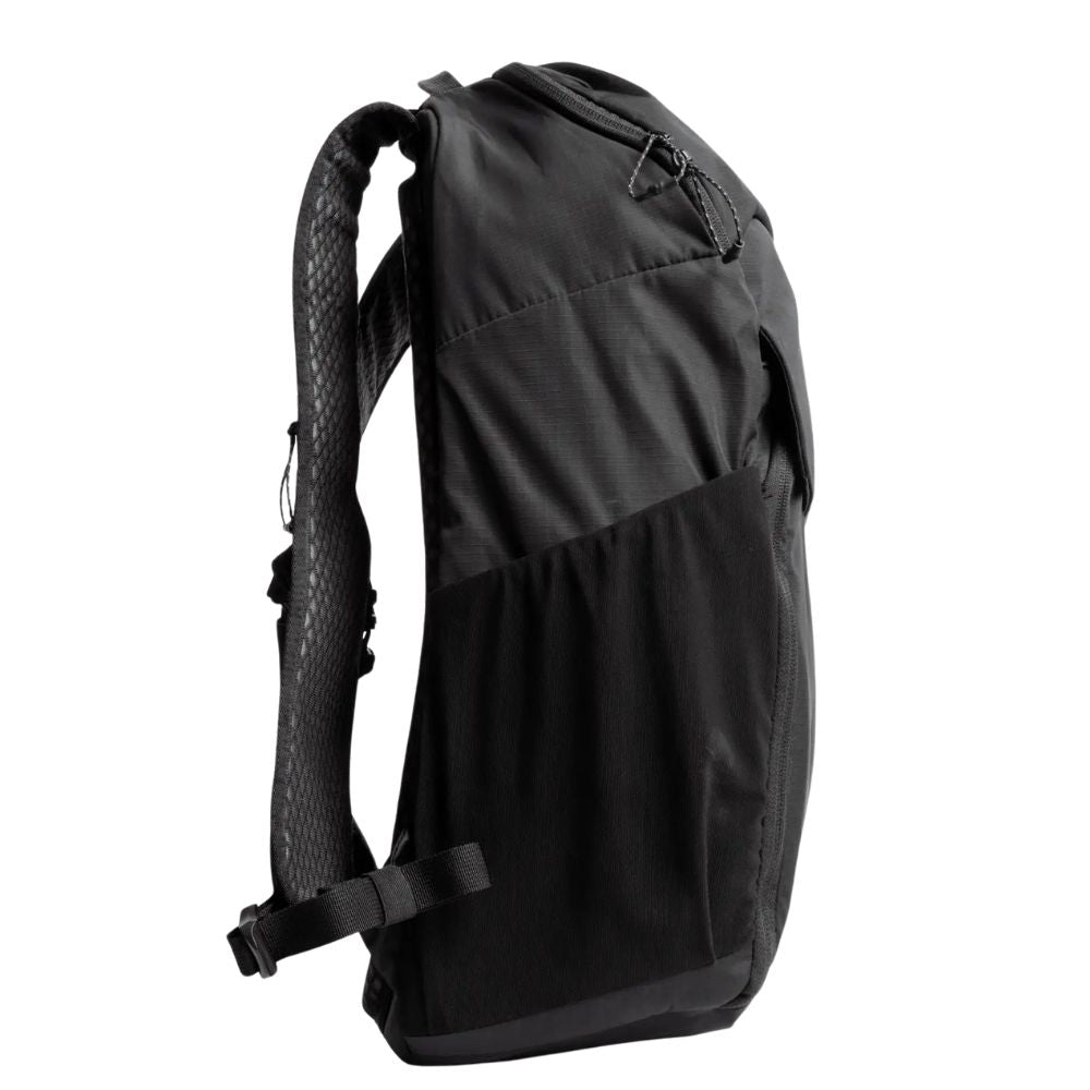 Moment Sequence Camera Backpack 23L - Black