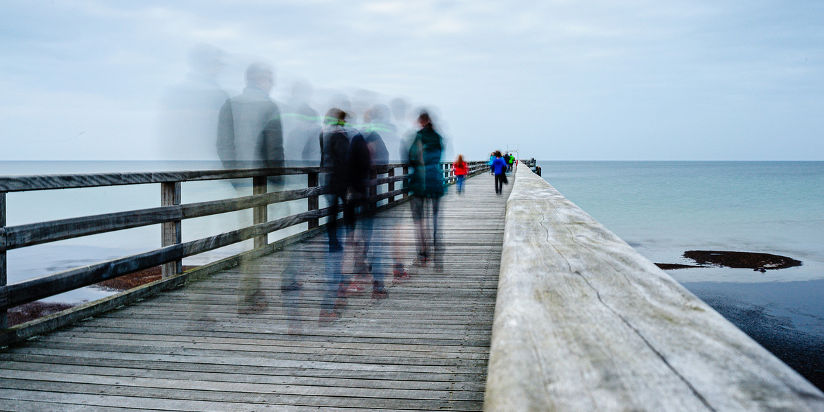 Photo walk: capturing movement creatively in the frame